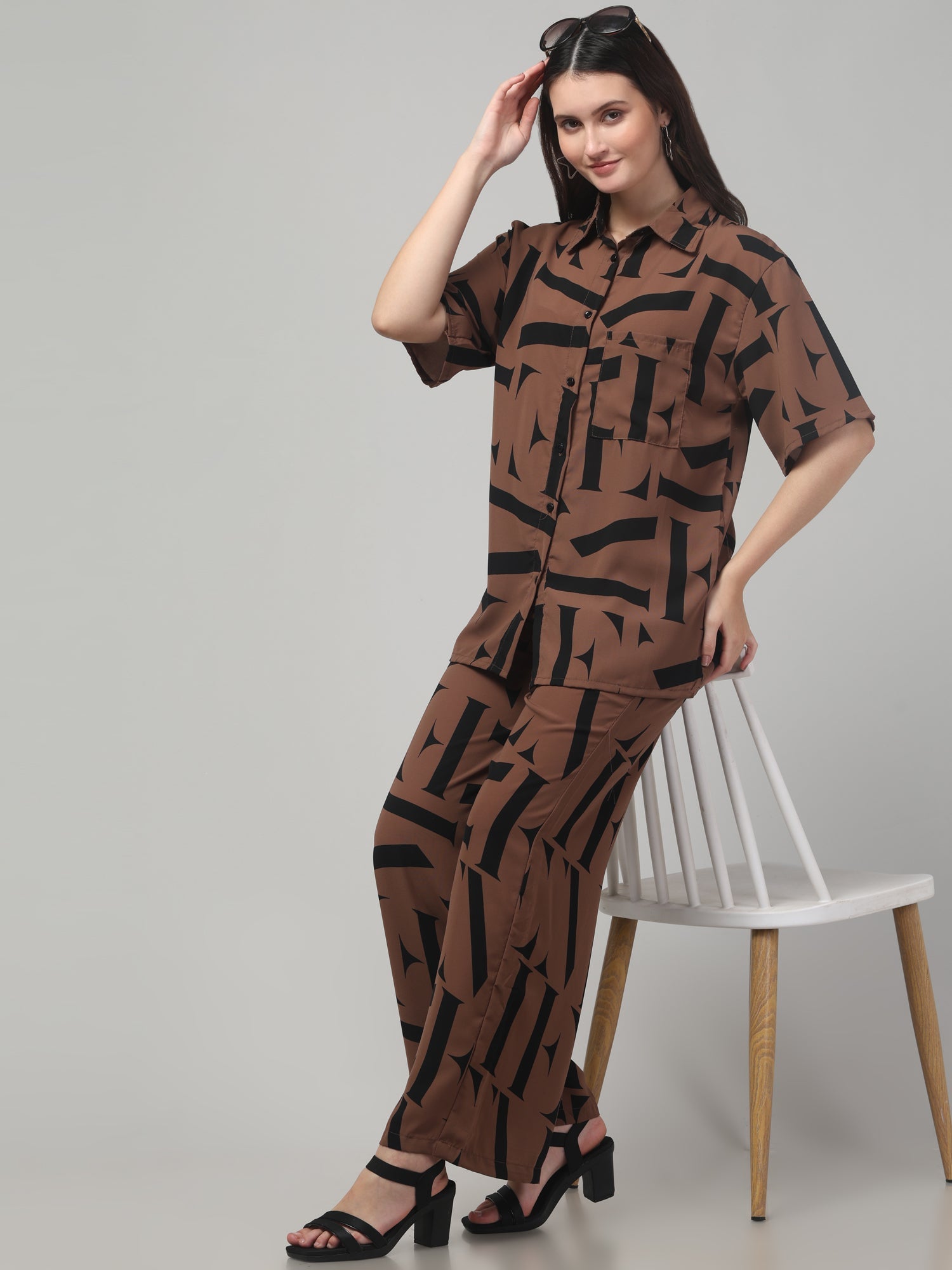 #Color_Brown